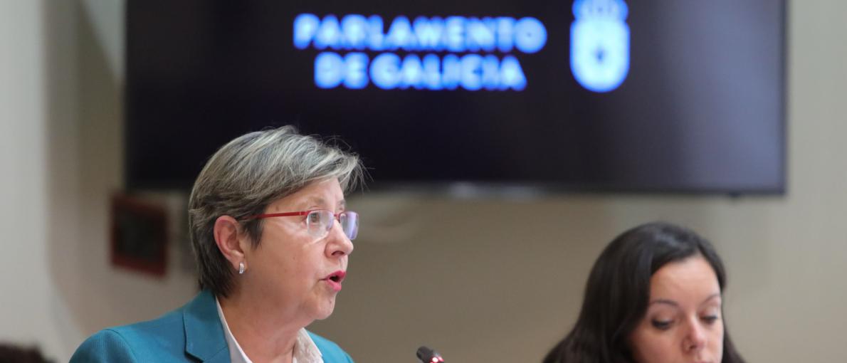 A conselleira do Mar, Rosa Quintana, compareceu no Parlamento para presentar o orzamento que xestionará o seu departamento no 2019