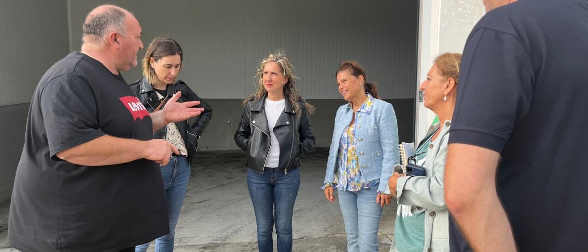 Martina Aneiros pon en valor as últimas actuacións realizadas pola Confraría de Cedeira nos equipamentos pesqueiros e instalacións portuarias