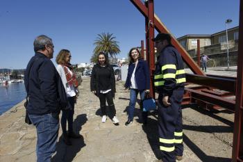  La cofradía de Ferrol se beneficia desde hoy del nuevo carro varadero para el mantenimiento y reparación de embarcaciones