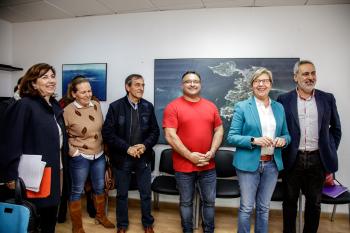 El sector pesquero gallego y las ONG trabajarán codo a codo en la lucha contra la basura marina y la conservación de los recursos
